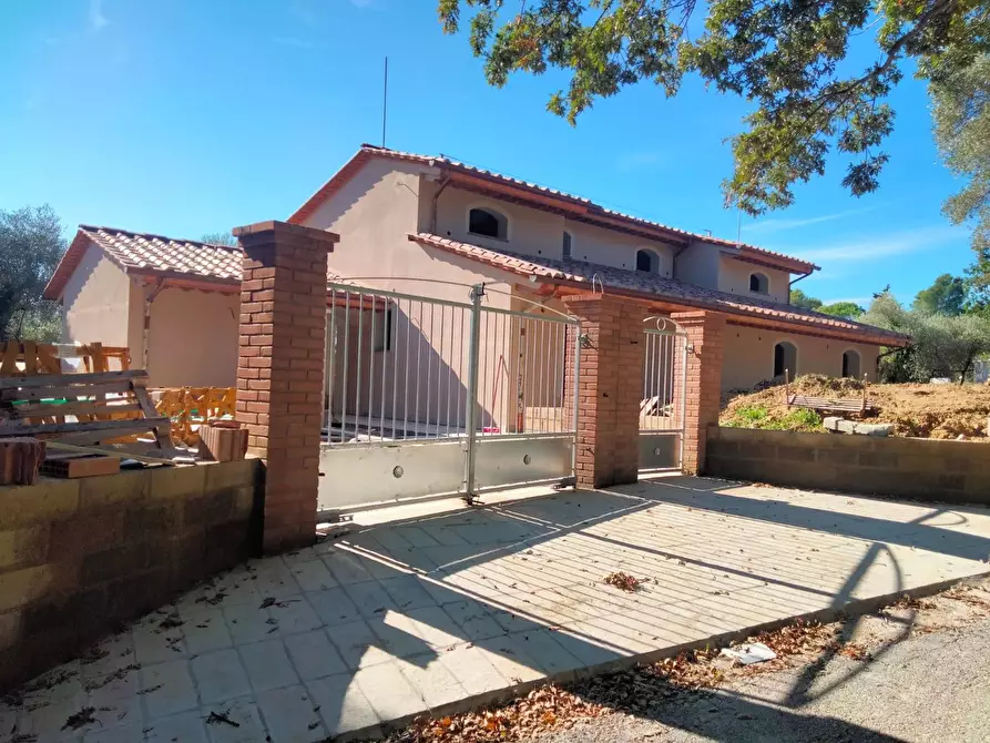 Immagine 1 di Casa indipendente in vendita  in Via della crociata a Montopoli In Val D'arno