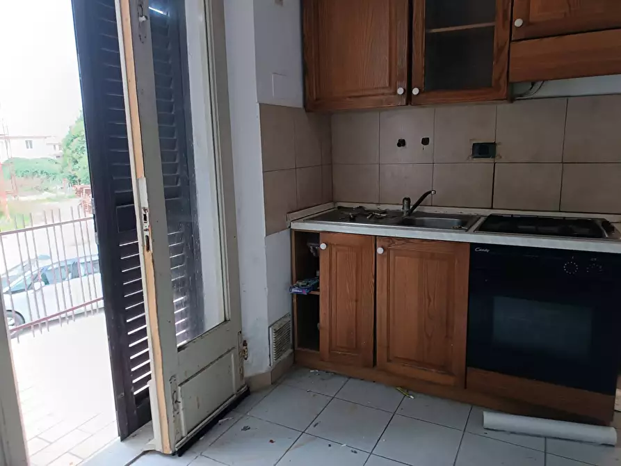 Immagine 1 di Casa indipendente in vendita  in Via Fosso Nuovo 22 a Pontedera