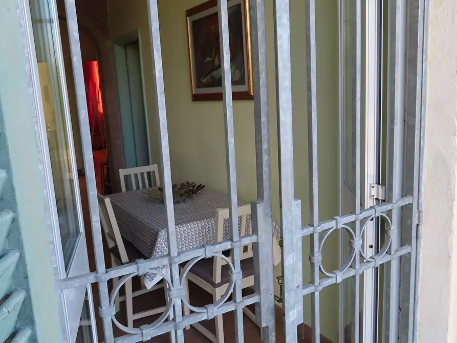 Immagine 2 di Camera in affitto  in via Fiorentina a Pisa