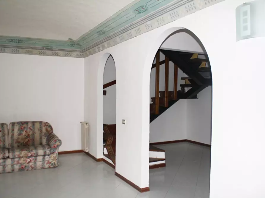 Immagine 9 di Casa indipendente in affitto  in Via Roma a Terricciola