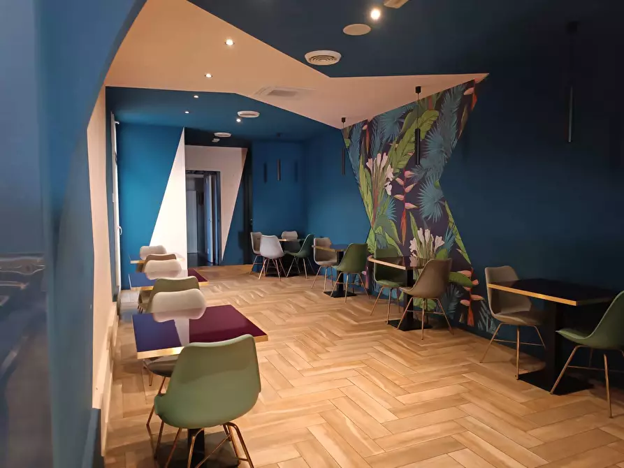 Immagine 11 di Locale commerciale in affitto  in Via Tosco Romagnola a Pontedera