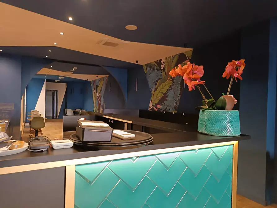 Immagine 3 di Locale commerciale in affitto  in Via Tosco Romagnola a Pontedera