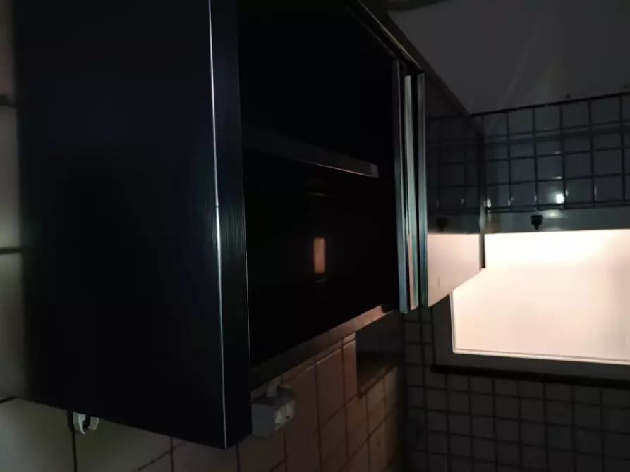 Immagine 32 di Locale commerciale in affitto  in Via Tosco Romagnola a Pontedera