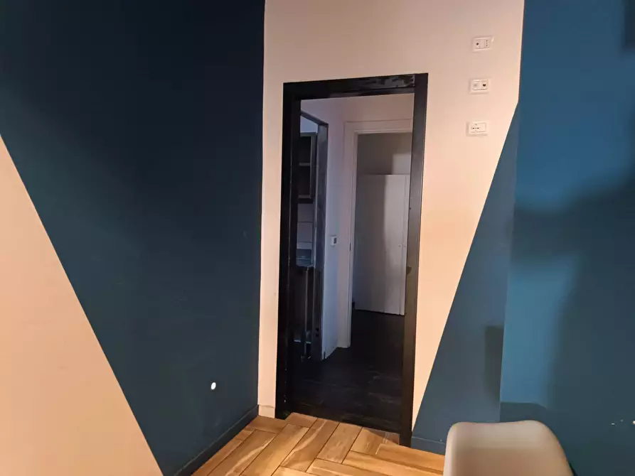 Immagine 39 di Locale commerciale in affitto  in Via Tosco Romagnola a Pontedera