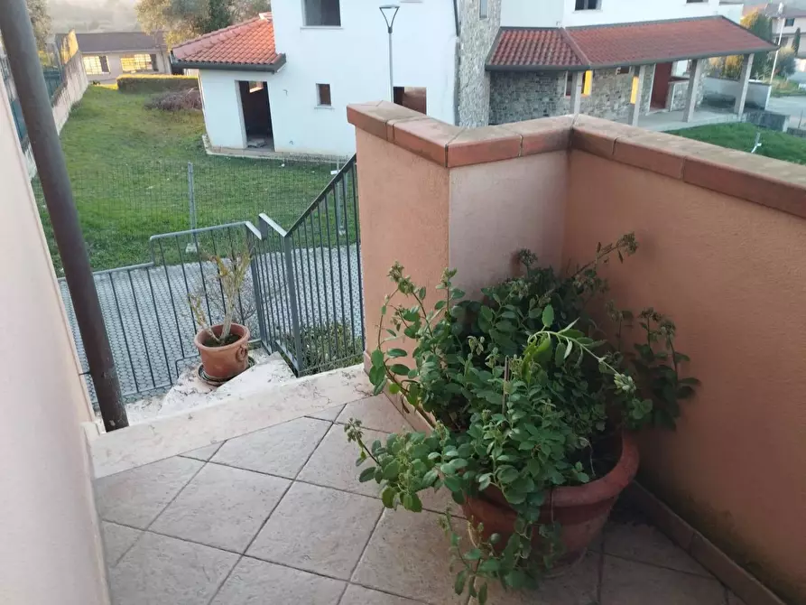 Immagine 5 di Appartamento in vendita  in Via Ugo Foscolo 5 a Montopoli In Val D'arno