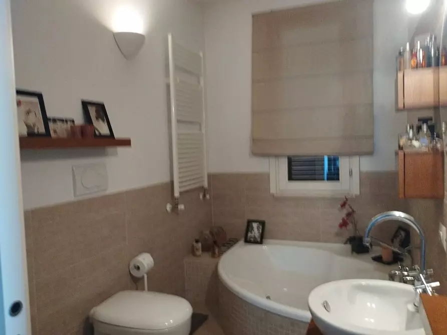 Immagine 26 di Appartamento in vendita  in Via Ugo Foscolo 5 a Montopoli In Val D'arno