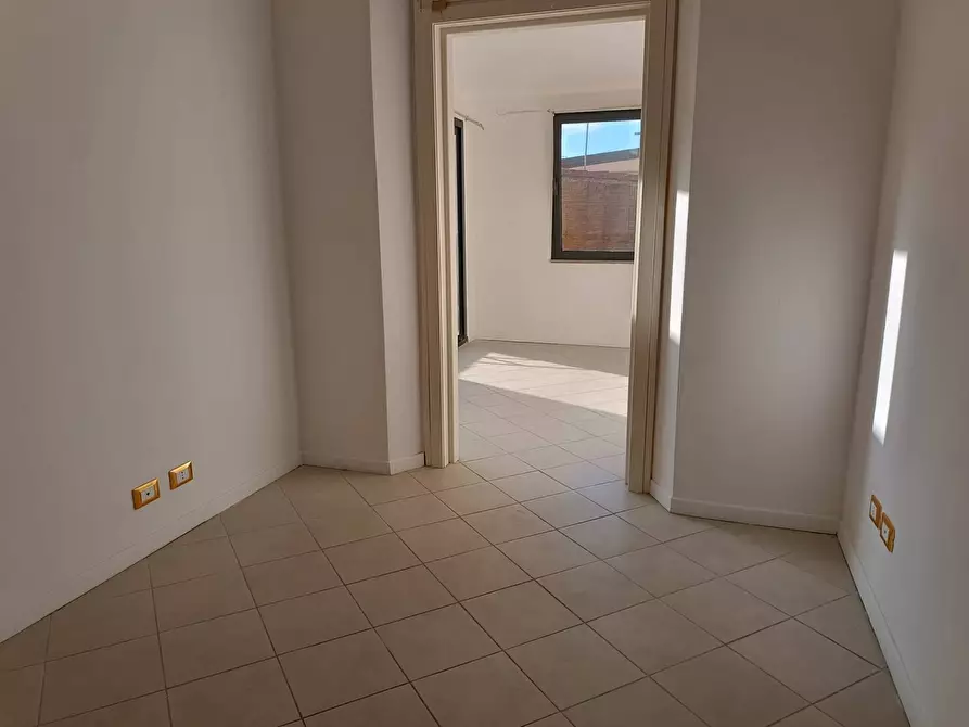 Immagine 11 di Ufficio in affitto  in Via Filippo Turati a Pontedera