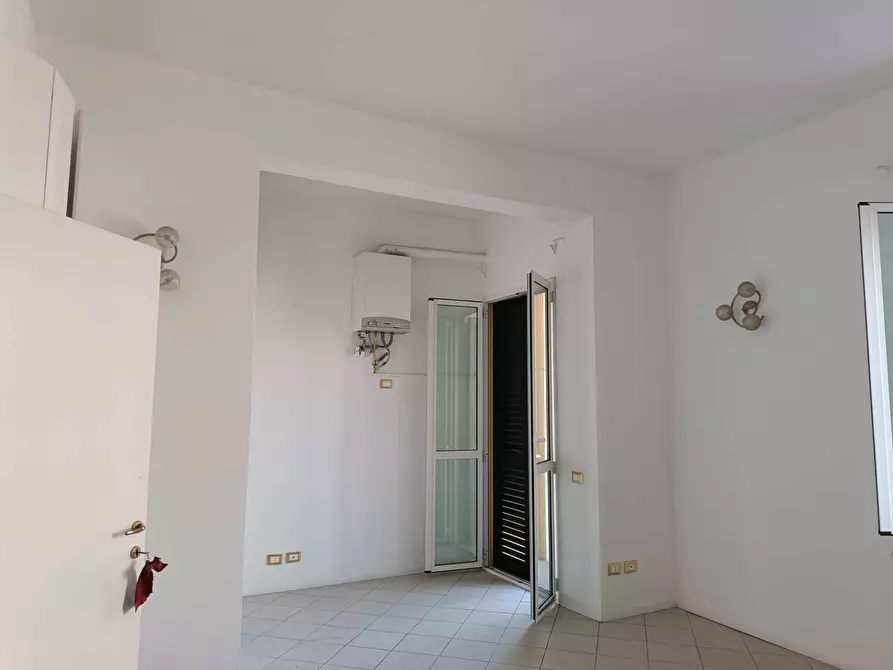 Immagine 4 di Ufficio in affitto  in Via Filippo Turati a Pontedera