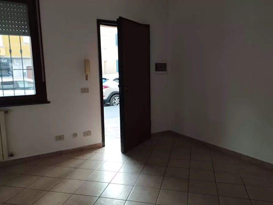 Immagine 7 di Appartamento in vendita  in Via Roma 244 a Pontedera