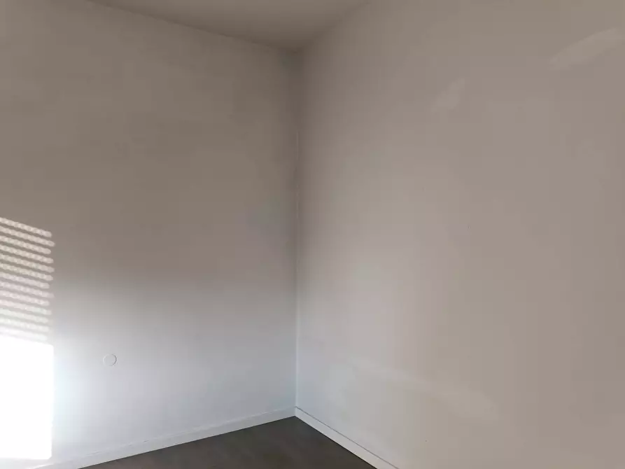 Immagine 13 di Ufficio in affitto  in Via Fantozzi a Pontedera