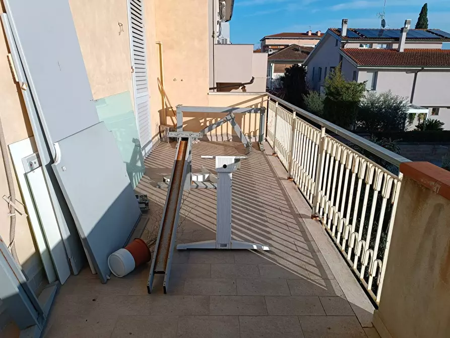 Immagine 30 di Ufficio in affitto  in Via Fantozzi a Pontedera