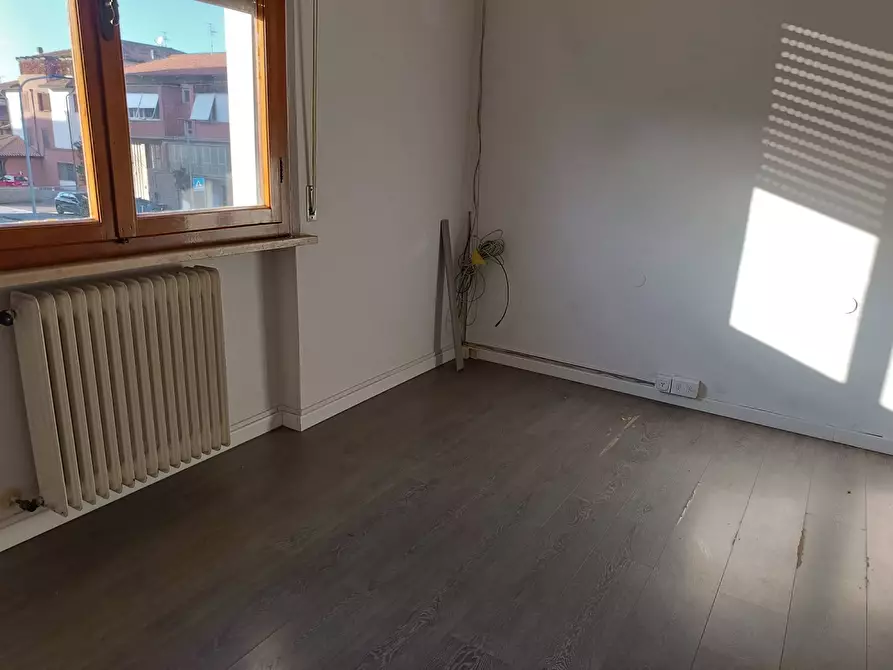 Immagine 16 di Ufficio in affitto  in Via Fantozzi a Pontedera