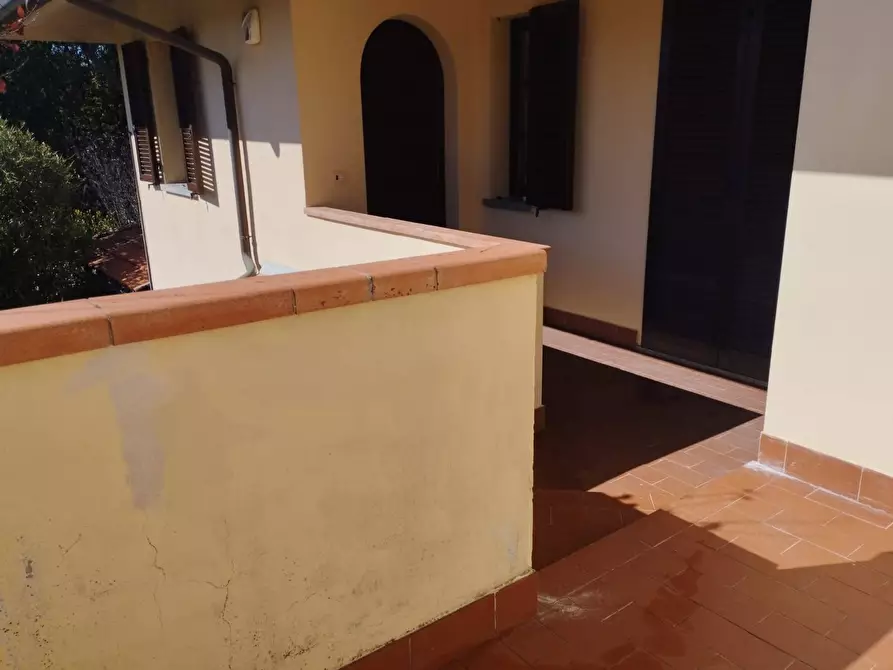 Immagine 5 di Appartamento in vendita  in Via delle pinete a Pontedera