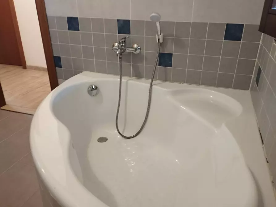 Immagine 28 di Appartamento in vendita  in Via delle pinete a Pontedera