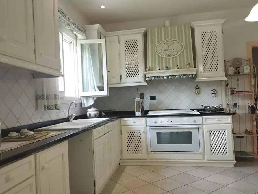 Immagine 22 di Villa in vendita  in Via Tosco Romagnola est 4 a Montopoli In Val D'arno