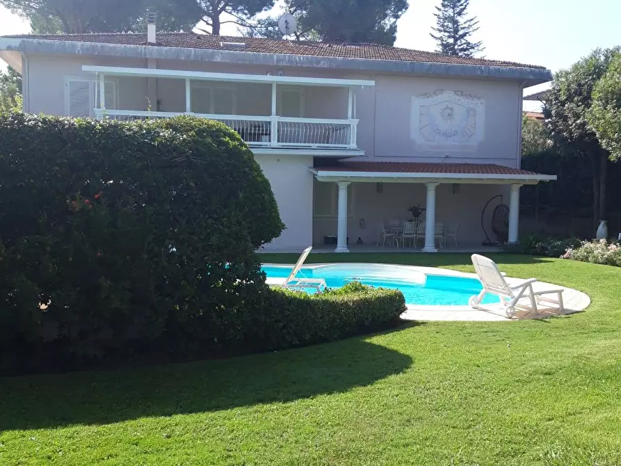 Immagine 5 di Villa in vendita  in Via Tosco Romagnola est 4 a Montopoli In Val D'arno