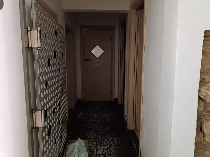 Immagine 7 di Locale commerciale in affitto  in Via Gotti a Pontedera