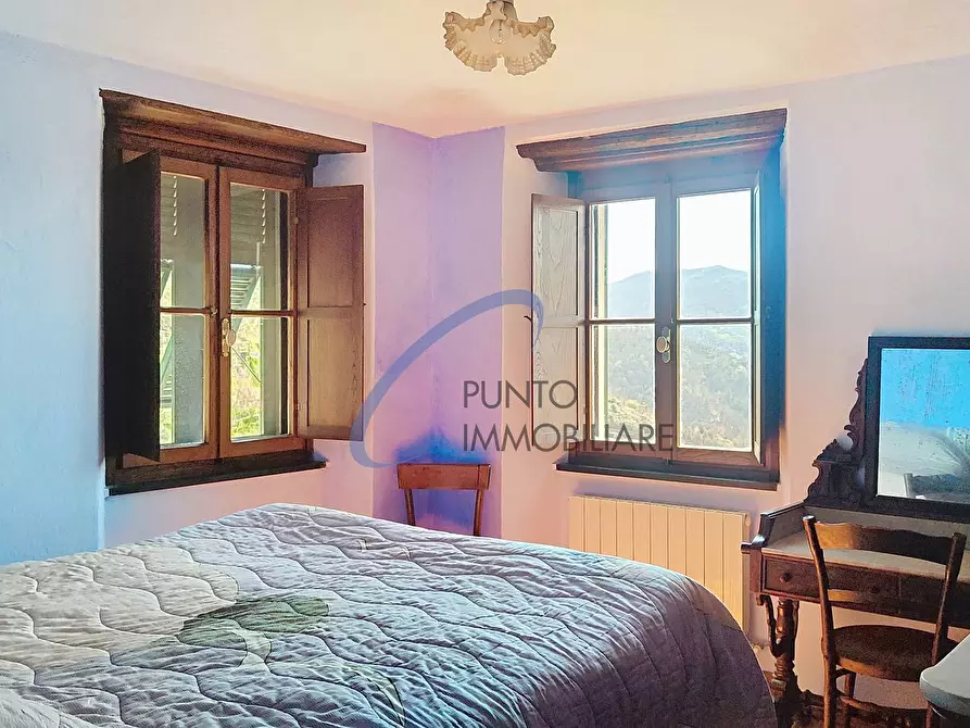 Immagine 12 di Casa semindipendente in vendita  a San Colombano Certenoli