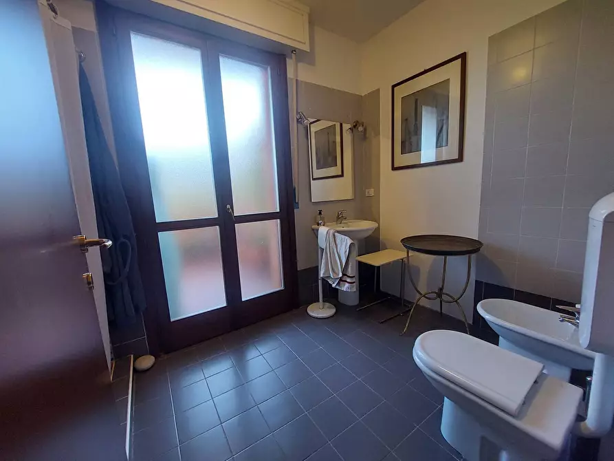 Immagine 14 di Appartamento in vendita  in VIA DELLE ROSE a Pianoro