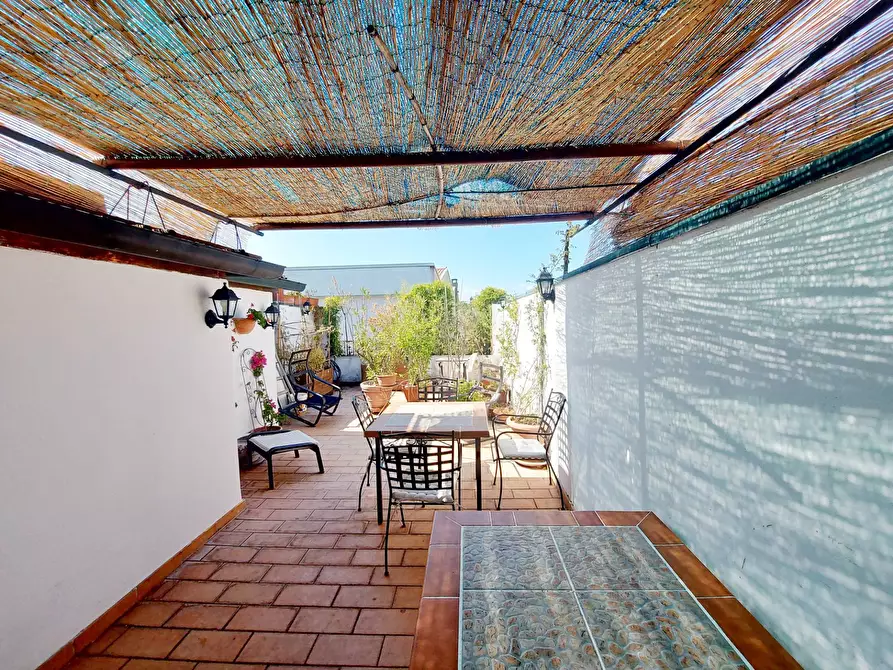 Immagine 3 di Villa in vendita  in viale 4 novembre a Faenza