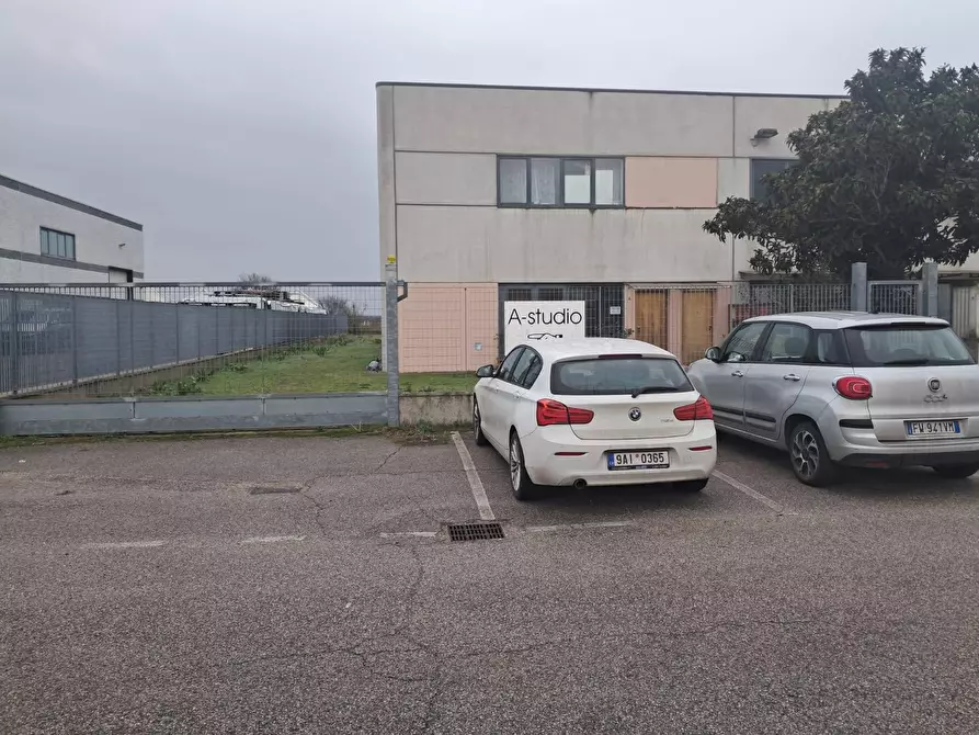 Immagine 18 di Appartamento in vendita  in Via Del Persico 6 a Valsamoggia
