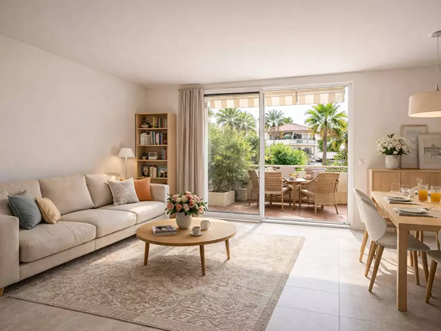 Immagine 1 di Appartamento in vendita  in viale arno a Riccione