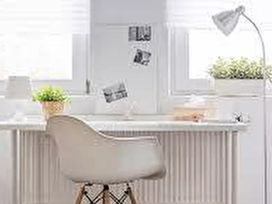 Immagine 2 di Locale commerciale in vendita  in VIA LAZIO a Castel San Pietro Terme