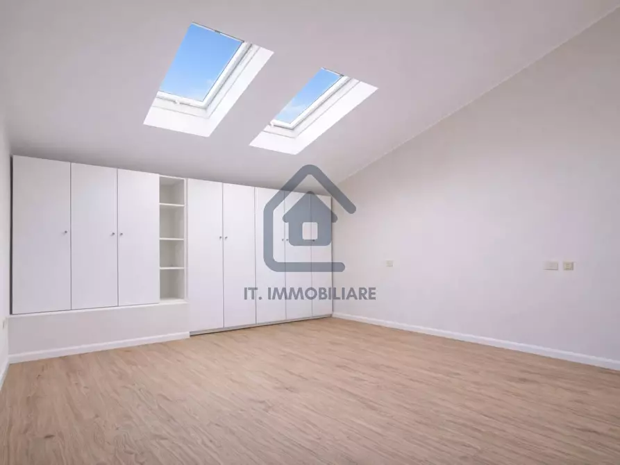 Immagine 5 di Appartamento in vendita  in via v. veneto a Forli'