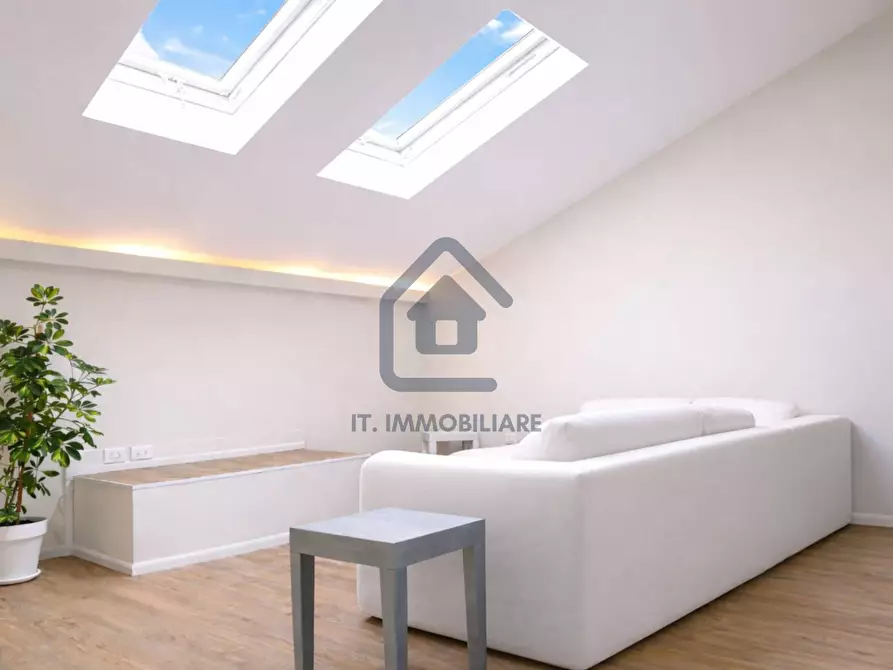 Immagine 1 di Appartamento in vendita  in via v. veneto a Forli'