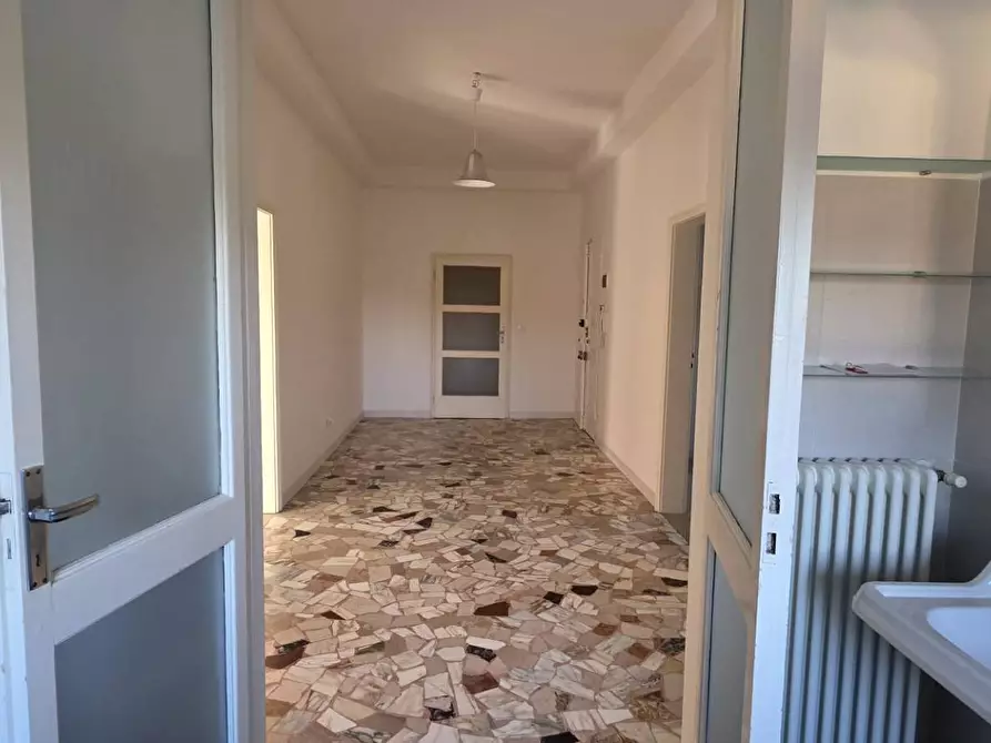 Immagine 11 di Appartamento in affitto  in Via Dei Sabbioni a Bologna