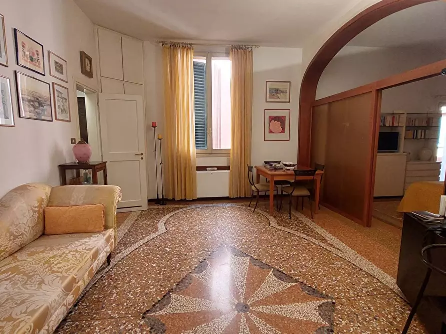 Immagine 1 di Appartamento in vendita  in VIA MARSILI a Bologna