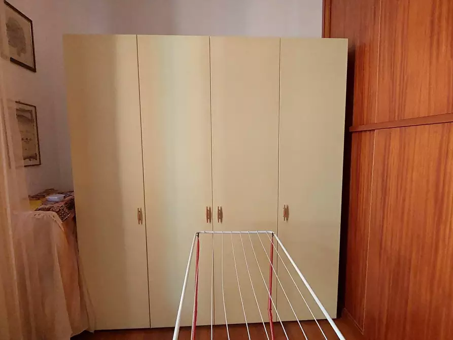 Immagine 9 di Appartamento in vendita  in VIA MARSILI a Bologna