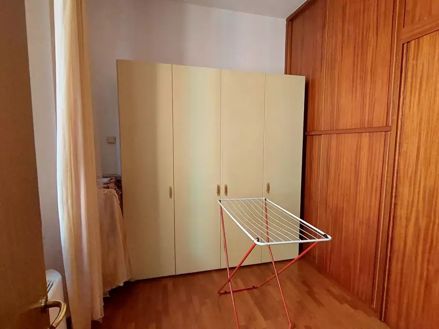 Immagine 10 di Appartamento in vendita  in VIA MARSILI a Bologna