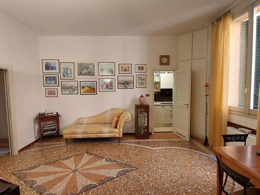 Immagine 19 di Appartamento in vendita  in VIA MARSILI a Bologna
