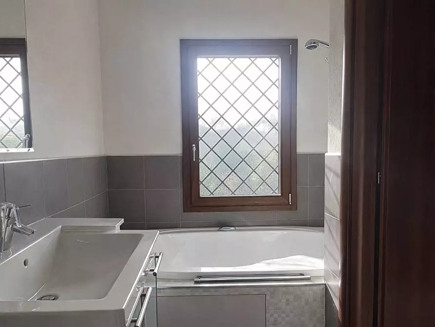 Immagine 23 di Villa in vendita  in VIA NAZIONALE a Pianoro