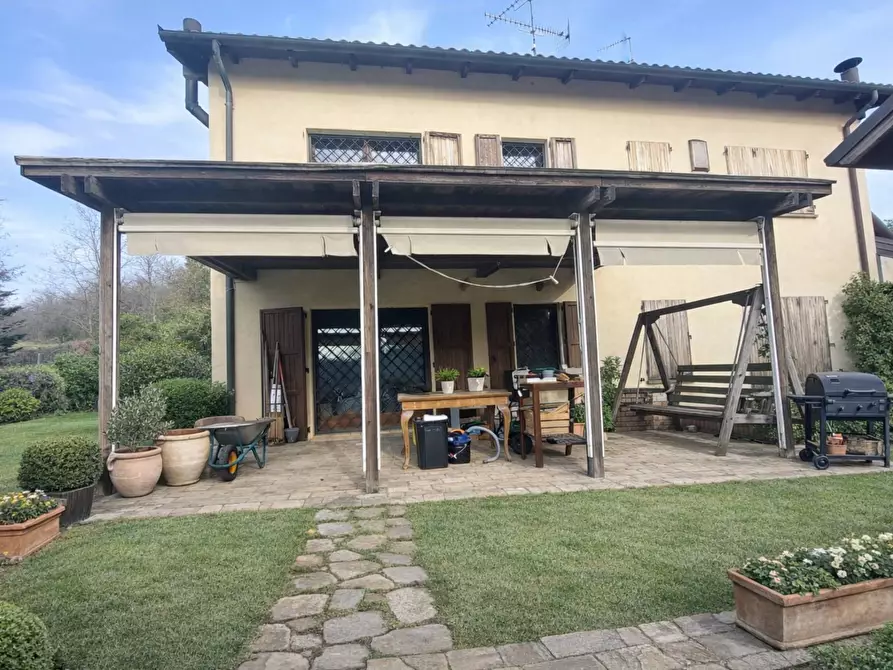 Immagine 3 di Villa in vendita  in VIA NAZIONALE a Pianoro
