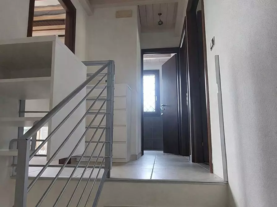 Immagine 11 di Villa in vendita  in VIA NAZIONALE a Pianoro