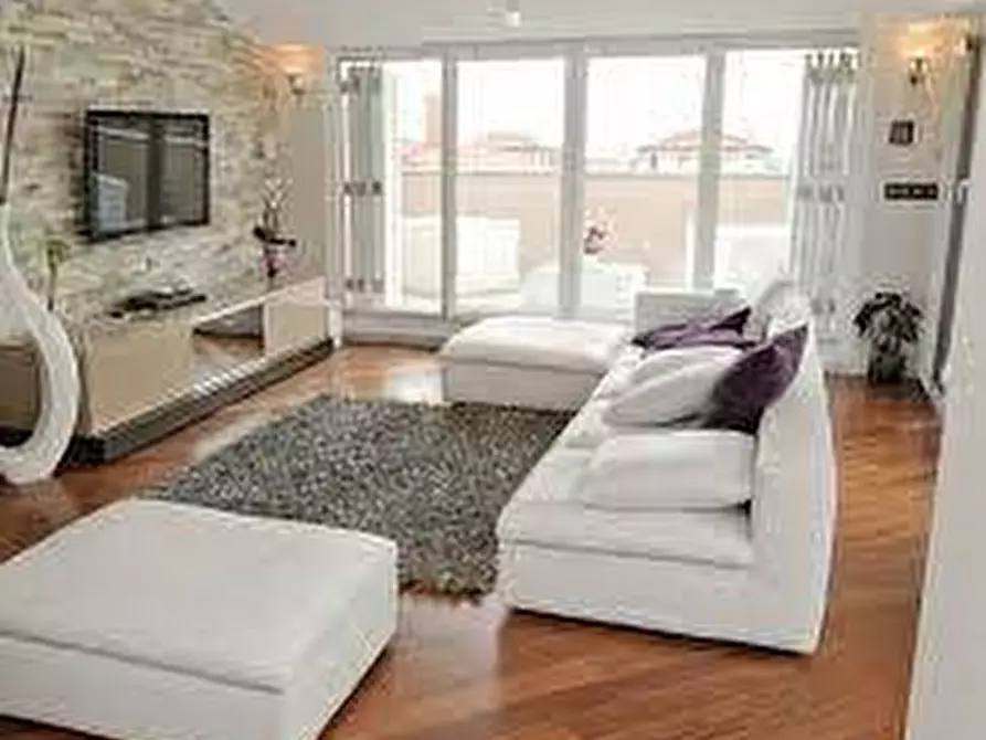 Immagine 2 di Appartamento in vendita  in Via Alamandini a Bologna