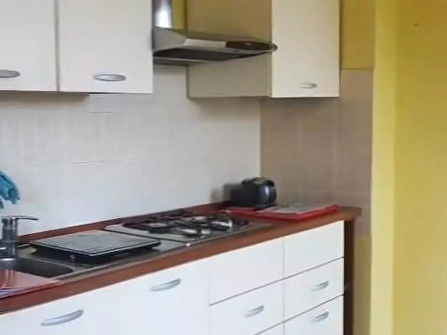 Immagine 7 di Appartamento in vendita  in Via Cristoforo Colombo 33 a Bologna