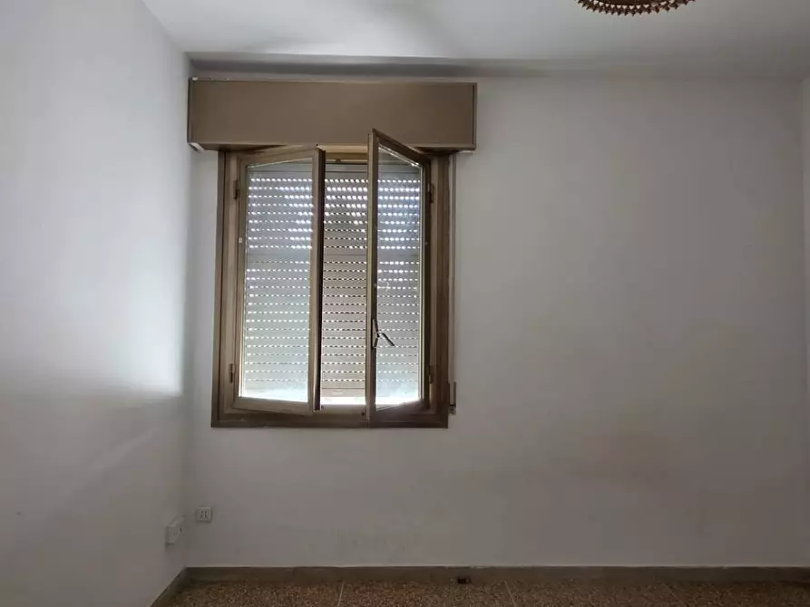 Immagine 10 di Appartamento in vendita  in Via Genuzio Bentini a Bologna