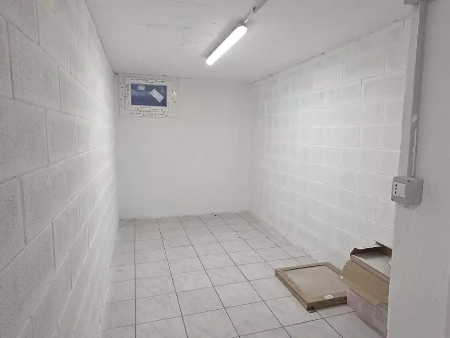Immagine 26 di Appartamento in vendita  in Via Genuzio Bentini a Bologna