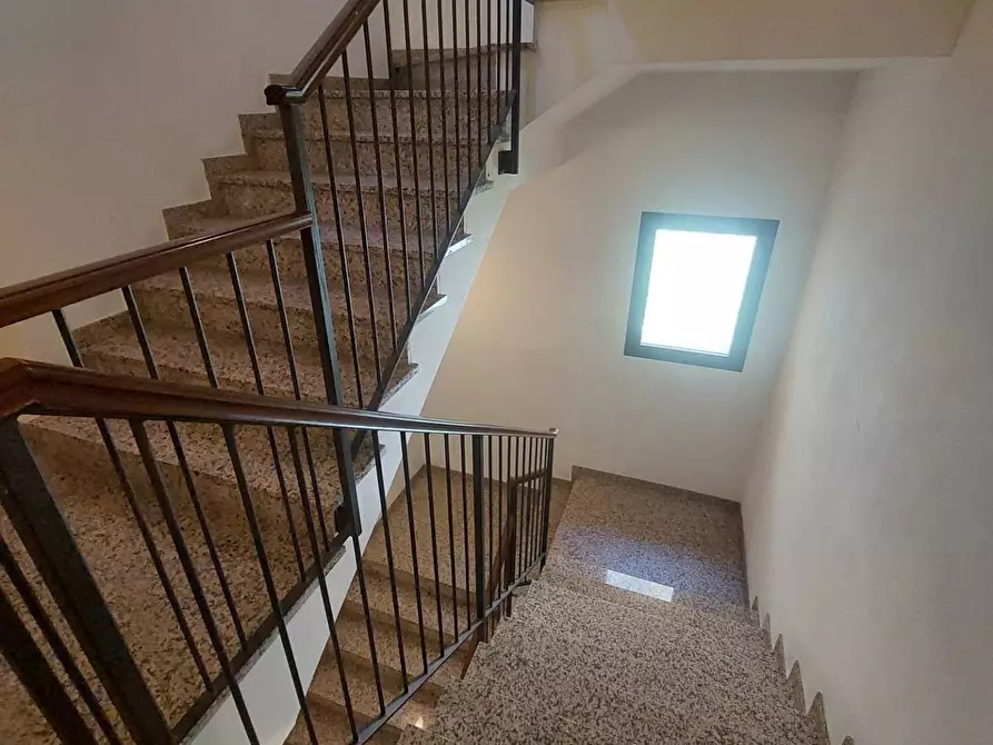 Immagine 39 di Appartamento in vendita  in VIA DELLE ROSE a Pianoro