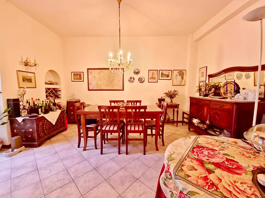 Immagine 12 di Villa in vendita  in viale 4 novembre a Faenza