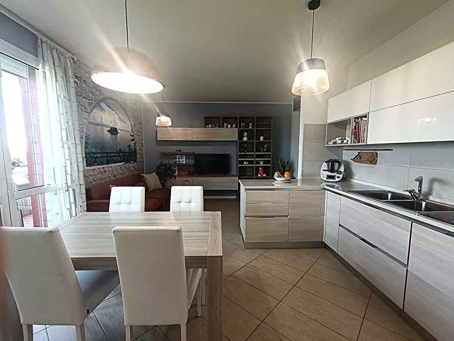 Immagine 8 di Attico in vendita  in VIA CANOVA 20 a Bologna