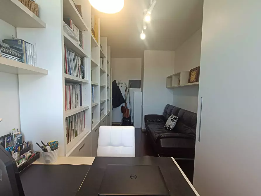 Immagine 16 di Attico in vendita  in VIA CANOVA 20 a Bologna