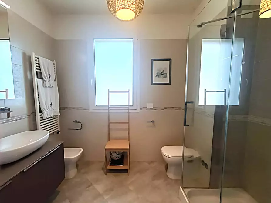 Immagine 18 di Attico in vendita  in VIA CANOVA 20 a Bologna