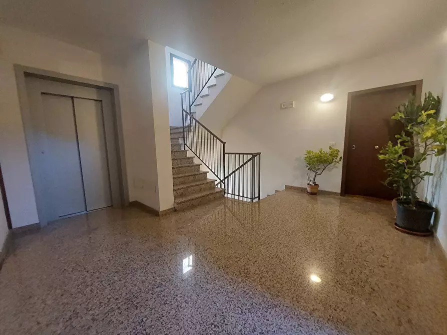 Immagine 35 di Appartamento in vendita  in VIA DELLE ROSE a Pianoro