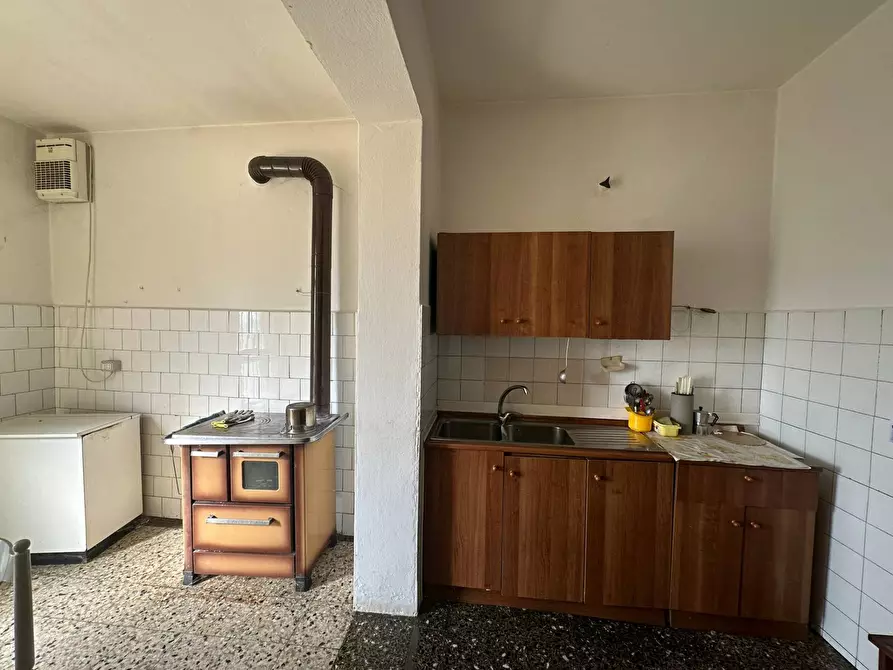 Immagine 4 di Villa in vendita  in via bolzanina a Forli'