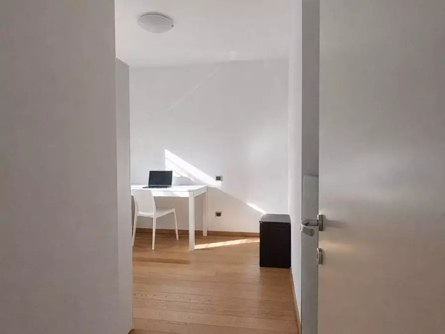 Immagine 11 di Appartamento in vendita  in VIA VALLE D'AOSTA a Bologna