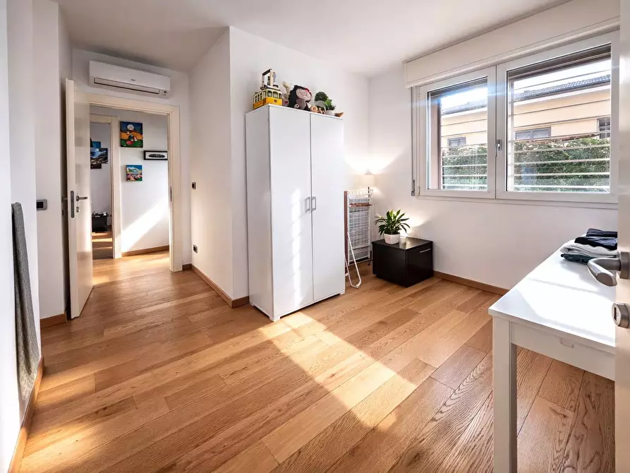 Immagine 12 di Appartamento in vendita  in VIA VALLE D'AOSTA a Bologna